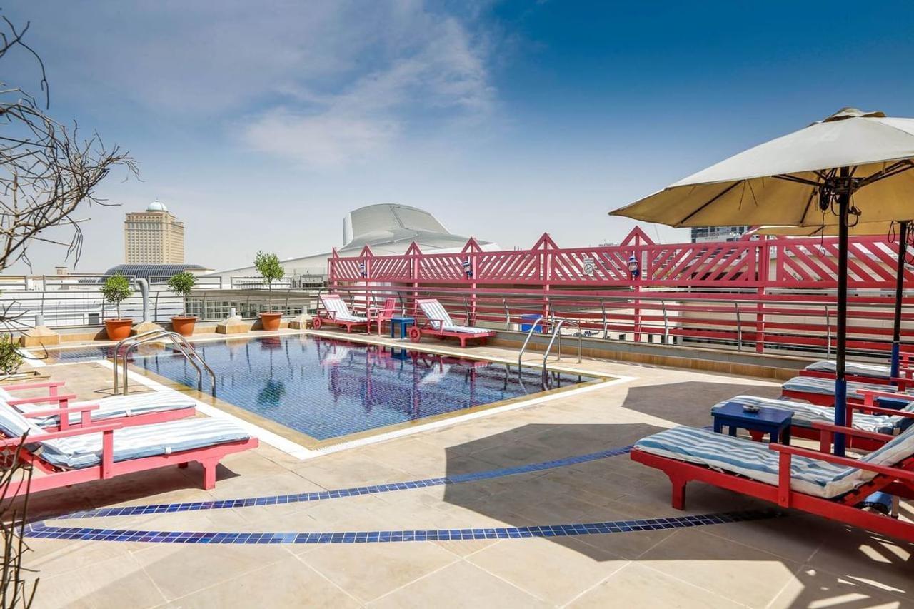 Mena Aparthotel Albarsha At The Mall Дубай Екстериор снимка
